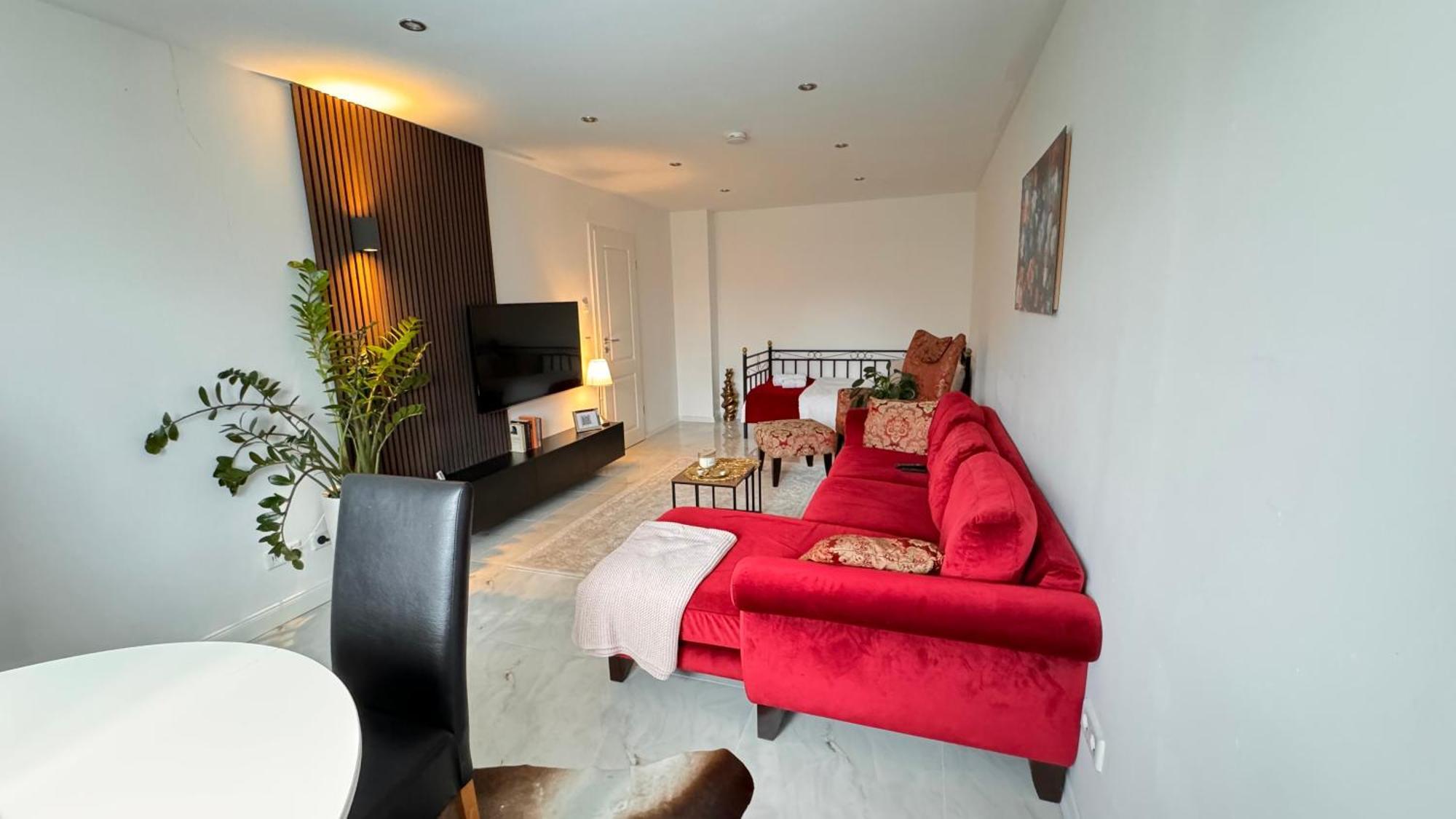 Relaxdays-Apartments 2 Garten Und Pool- Mitbenutzung, Kostenloser Parkplatz, Kontaktloser Checkin, Wifi Mit Smarttv Gutersloh Bagian luar foto
